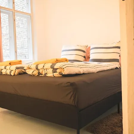 100m2 Blue Downtown Cph I 4-5 Person 2 Bedroom I 5 Minutes Walking Distance To Main Station *