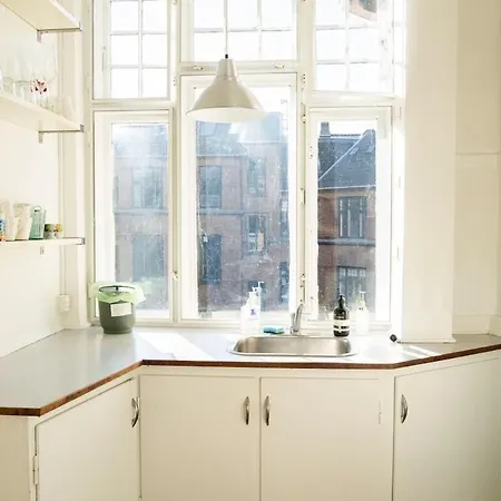 100m2 Blue Downtown Cph I 4-5 Person 2 Bedroom I 5 Minutes Walking Distance To Main Station Копенгаген